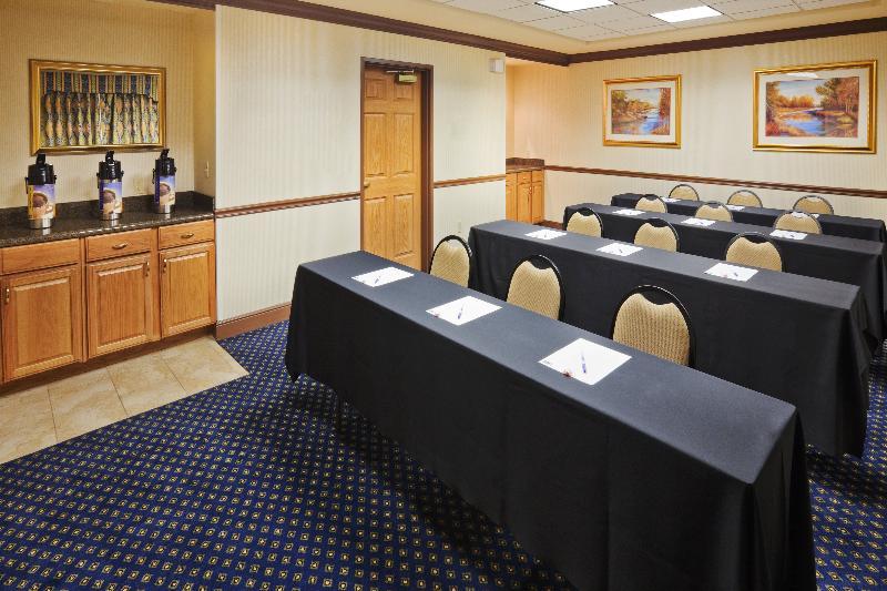 Holiday Inn Express Hotel And Suites Jenks By Ihg Esterno foto